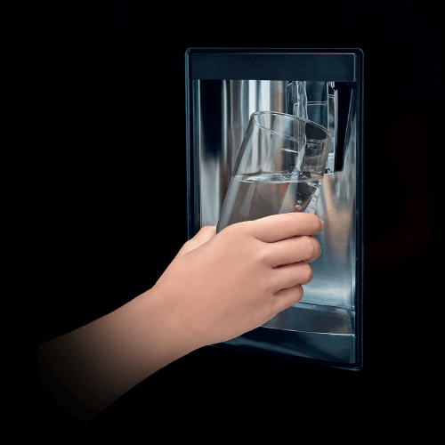 Refrigerator with automatic ice and water dispenser – SHARP Thailand